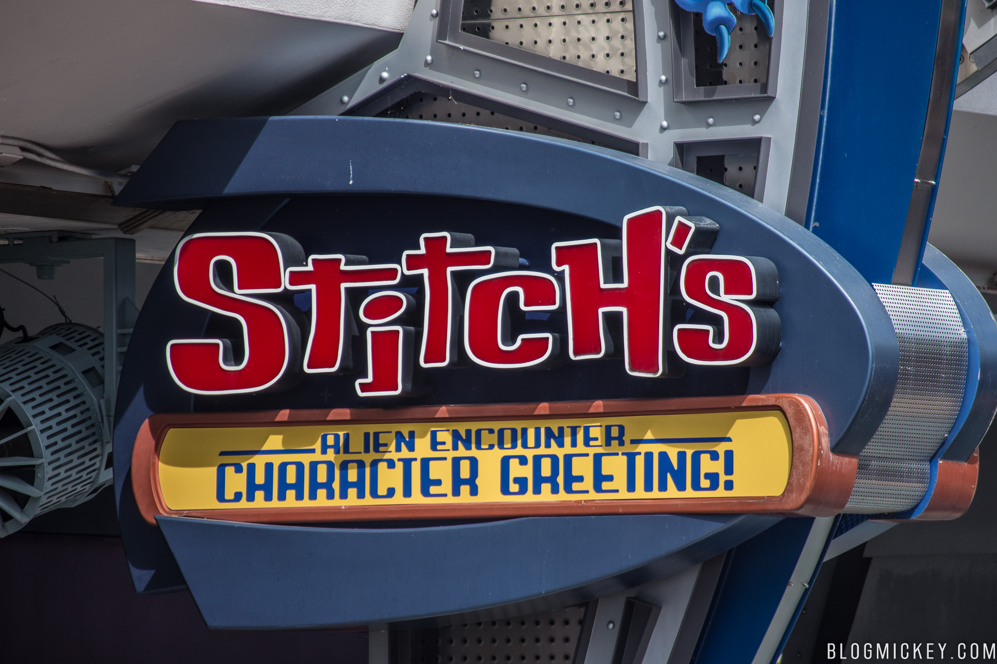 stitch-character-greeting-09302017-4.jpg