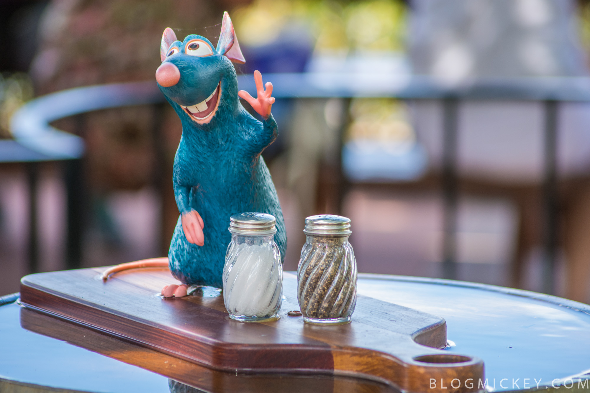 PHOTOS Remy's Ratatouille Hide & Squeak at Epcot Food & Wine Festival