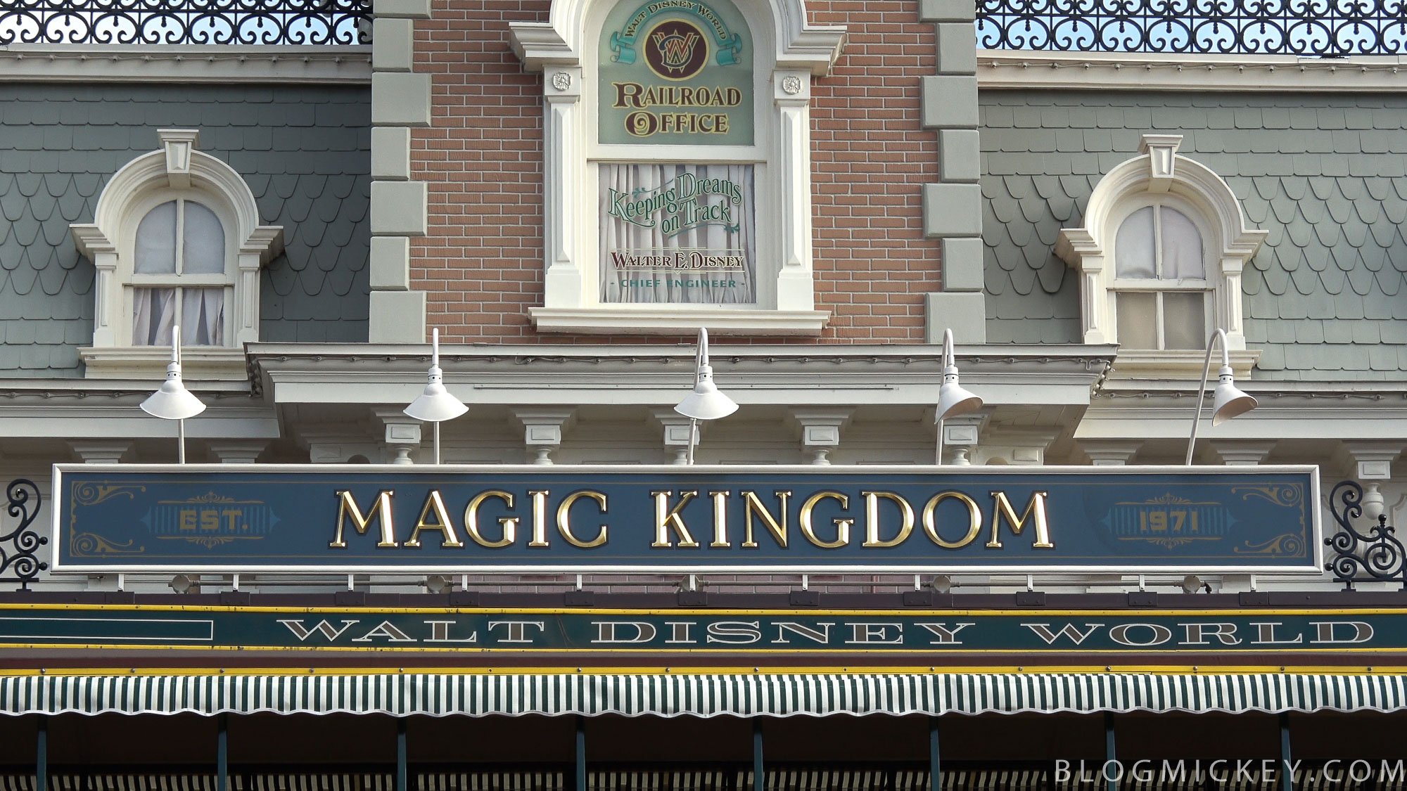 PHOTOS: We're FINALLY Seeing Progress on the Magic Kingdom Train Station!