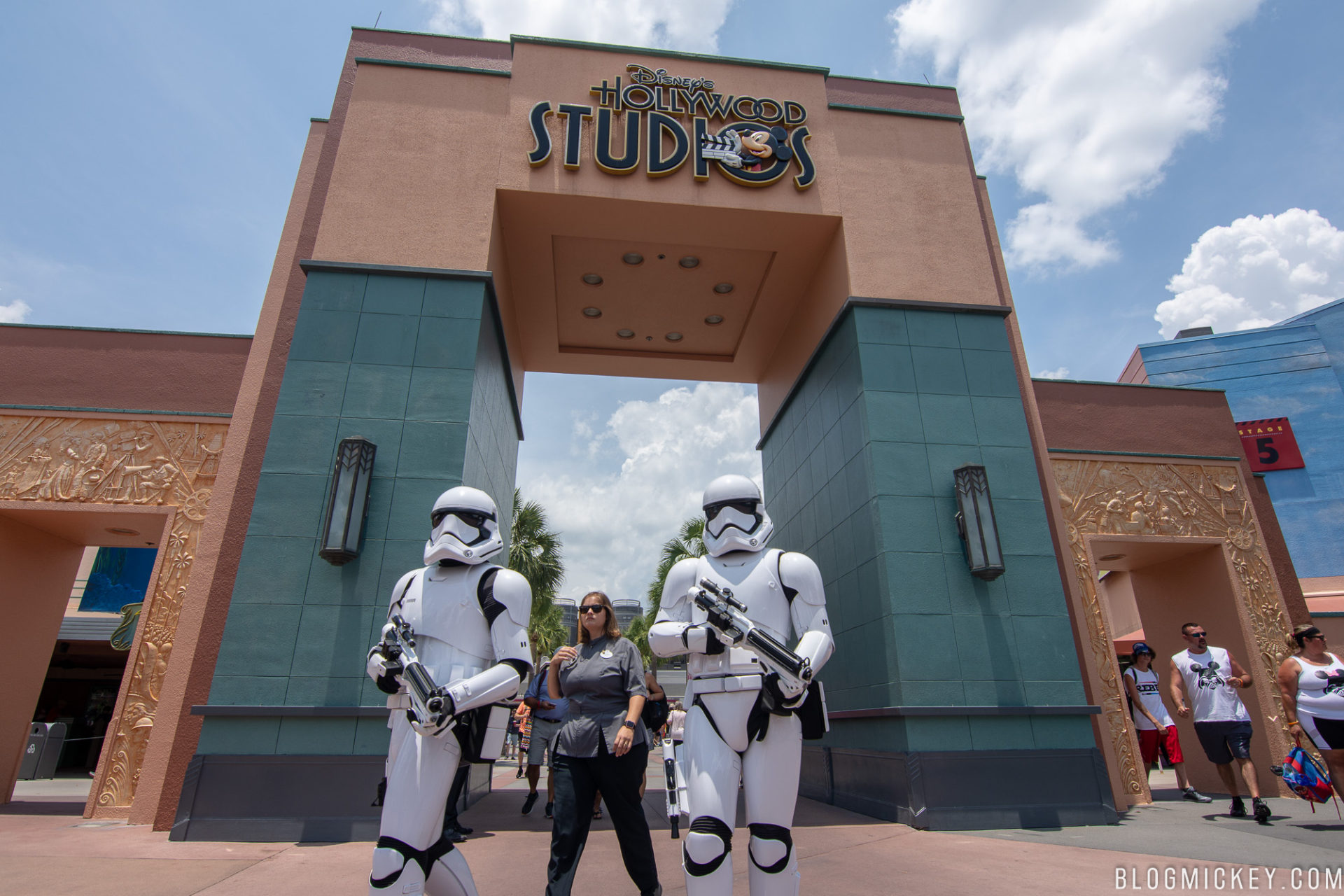 Hollywood Studios to Unveil New Logo in 2019