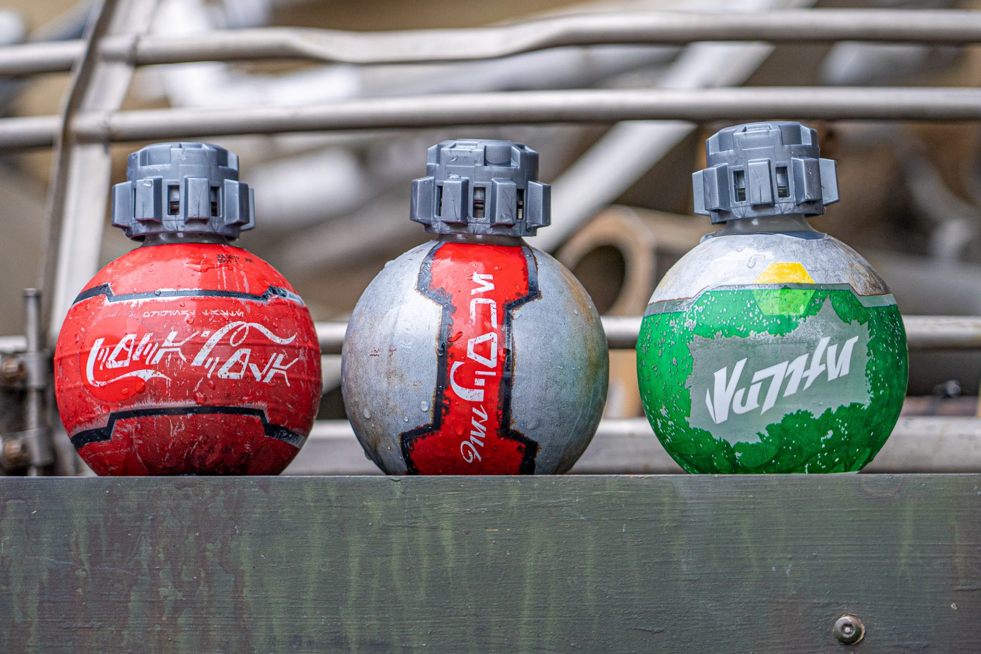 TSA Bans "Thermal Detonator" Souvenir Coke Bottles Purchased from Star
