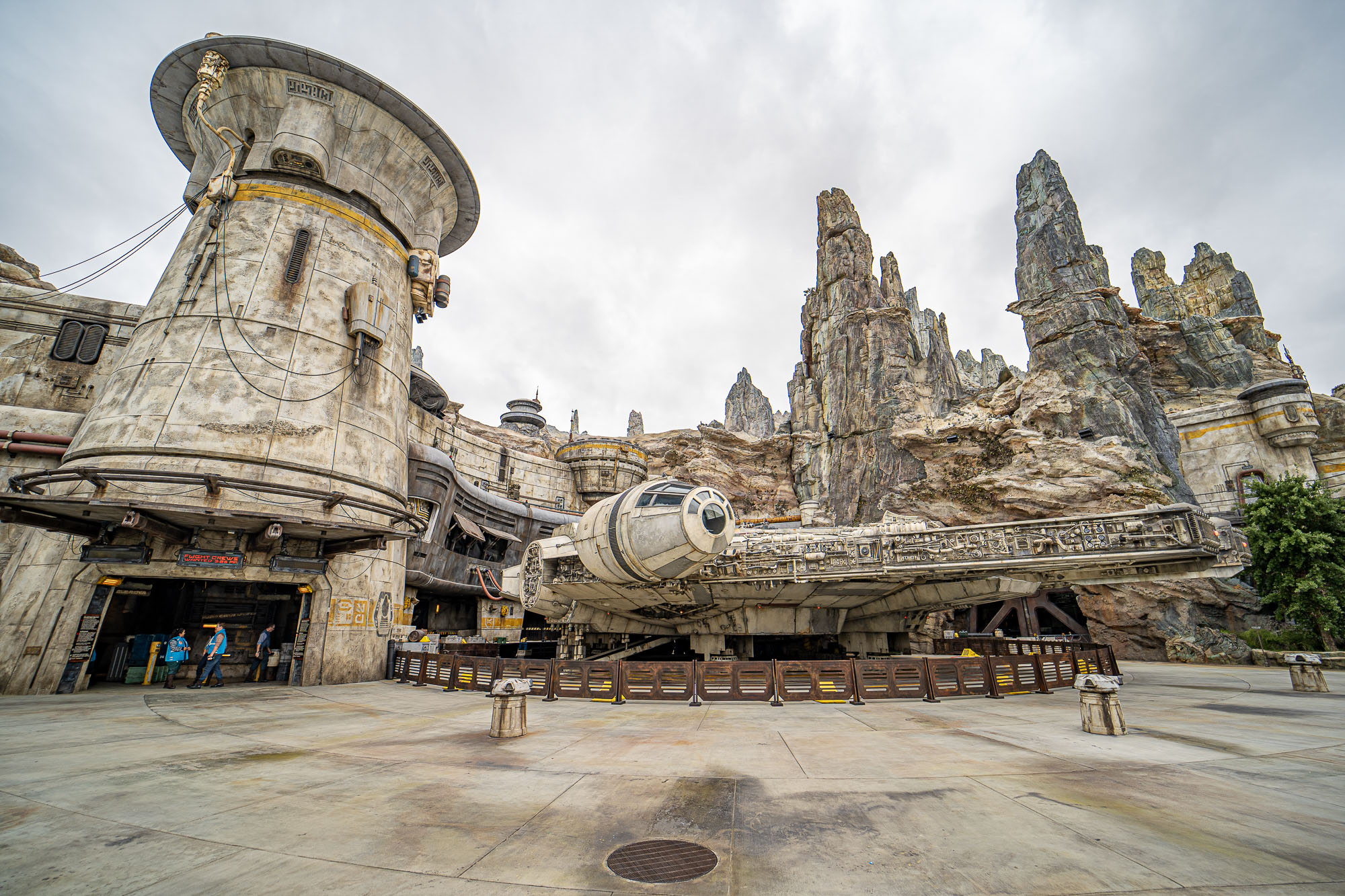 Star Wars Ships At Disneyland At Christy Bustos Blog Star Wars Ships At Disneyland At Christy Bustos Blog