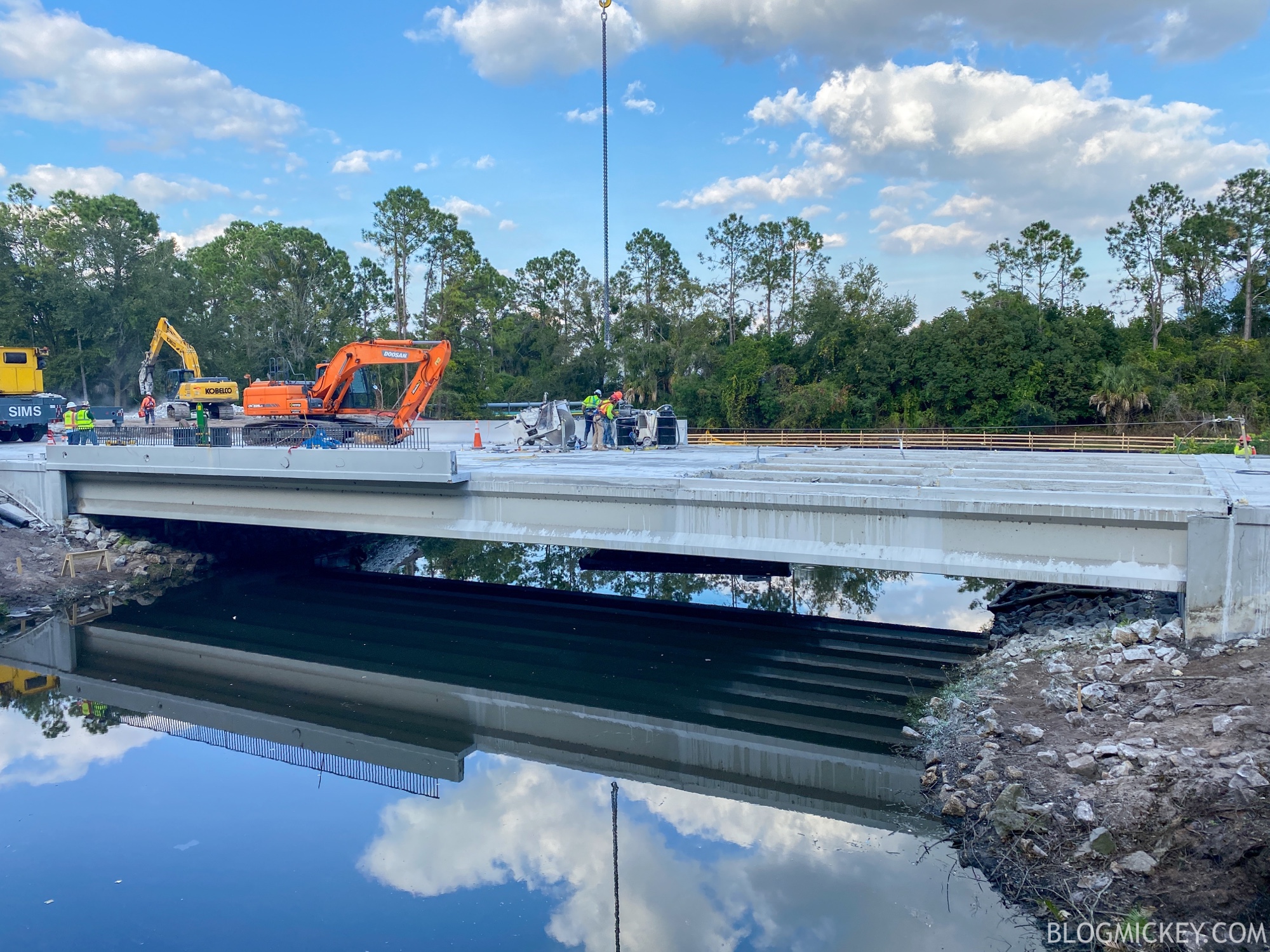 Epcot Bridge Bridge Refurbishment Project Update Along Epcot Resorts Boulevard