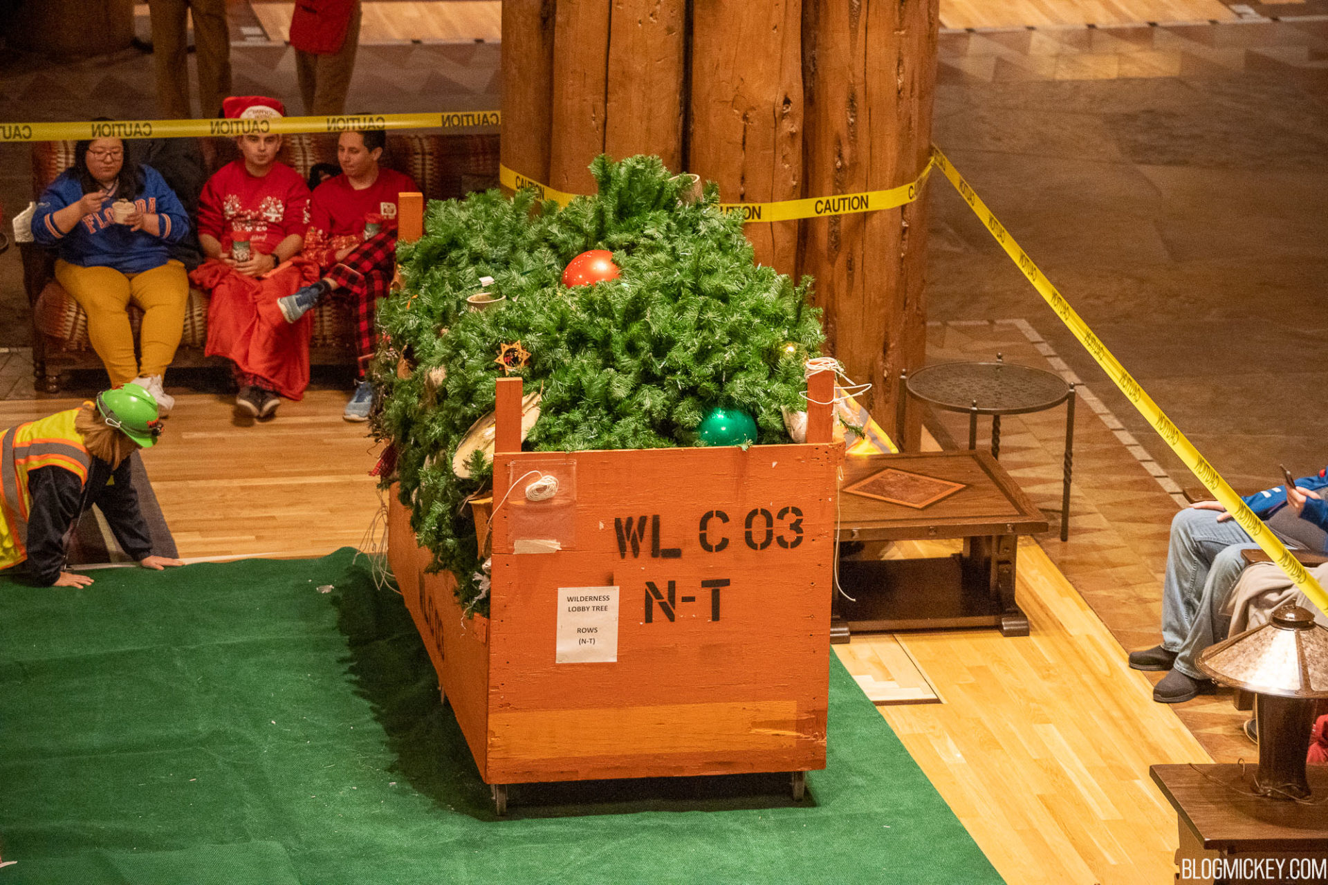 Detailed Look at Wilderness Lodge Christmas Tree Installation