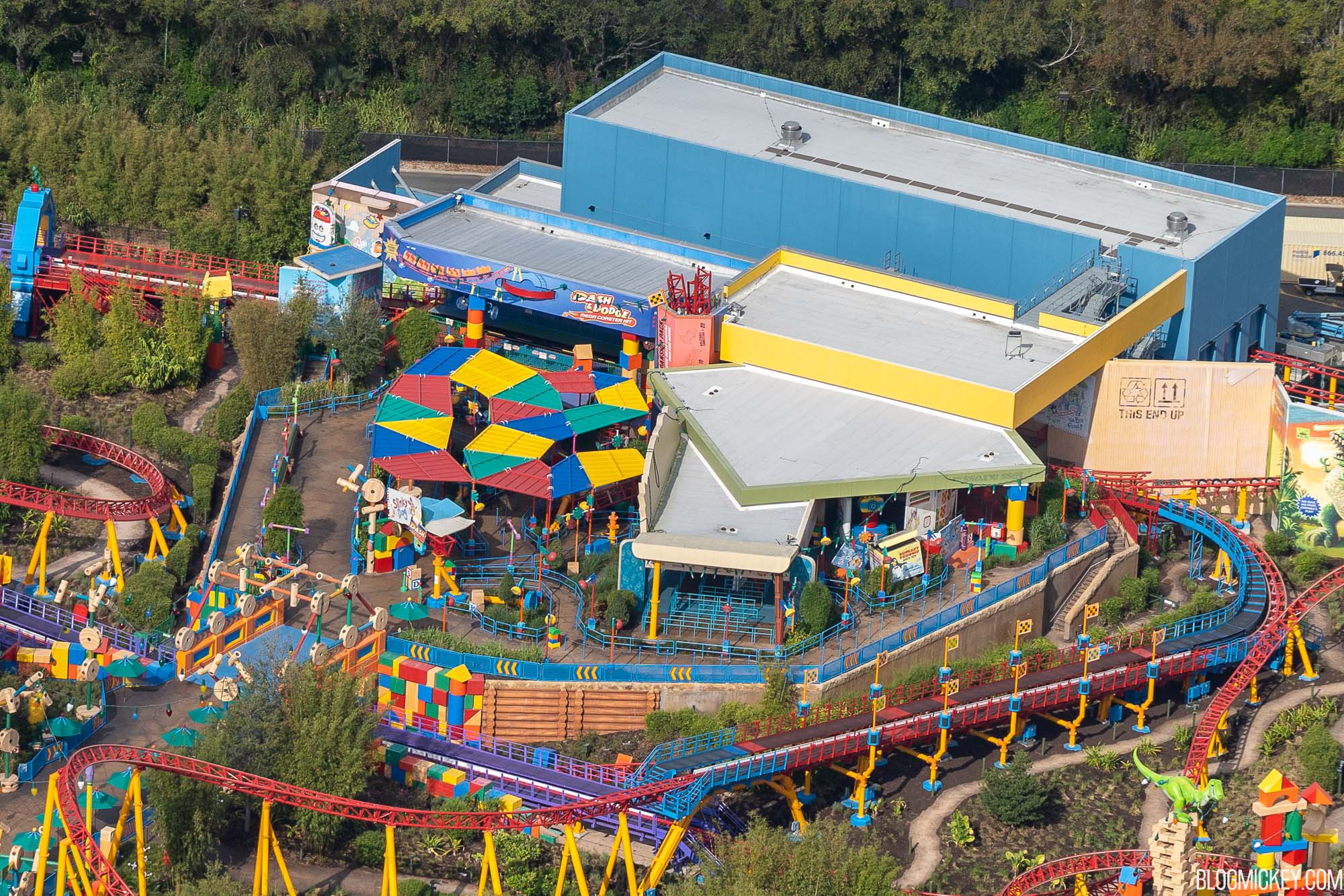 Slinky Dog Dash Ride in Toy Story Land