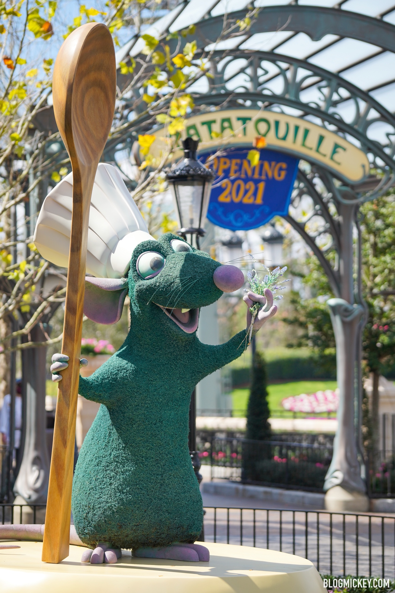 Remy, Belle and Beast Topiaries Arrive in France Pavilion Ahead of 2021 ...