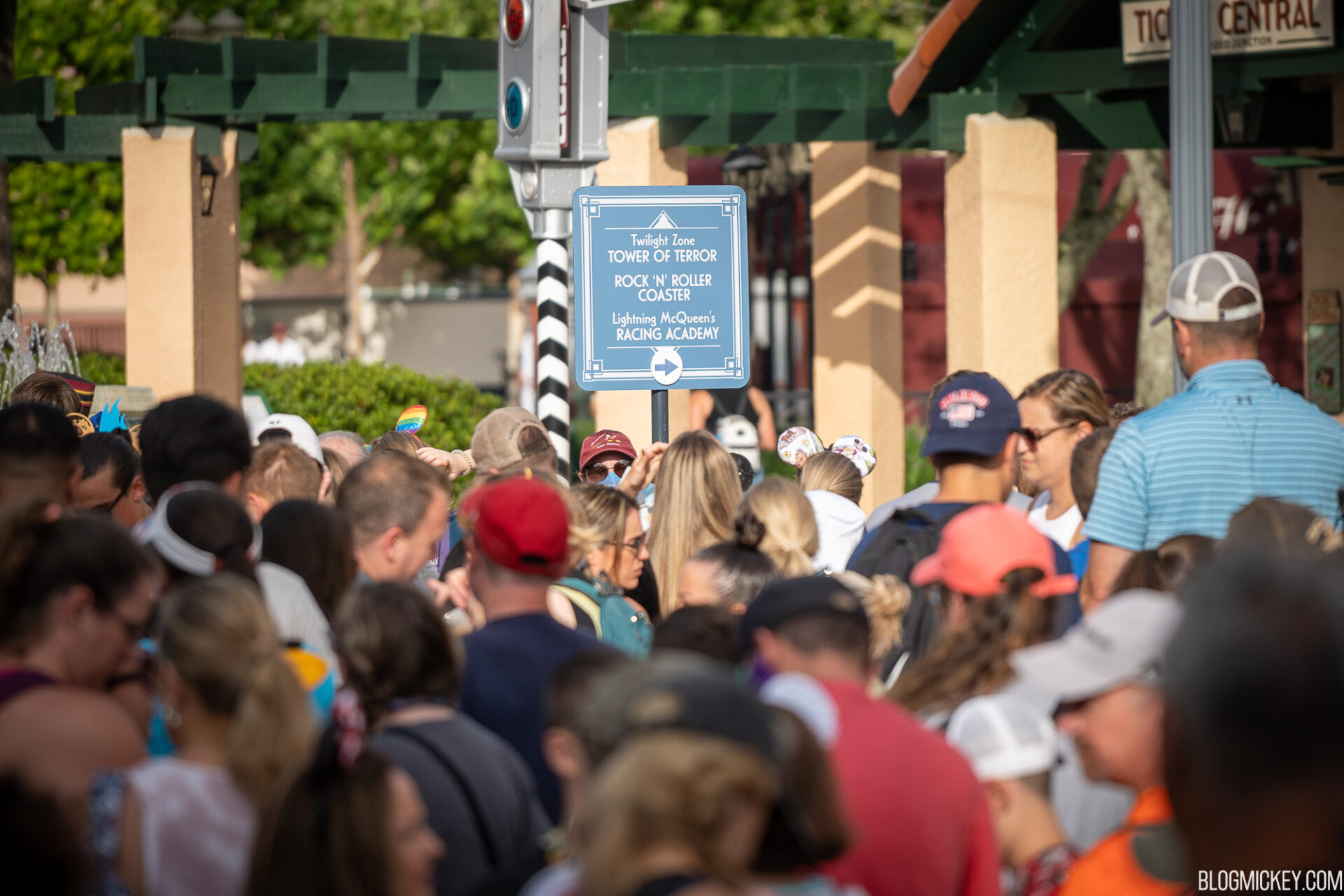 Traditional Rope Drop Returns to Disney's Hollywood Studios as ...