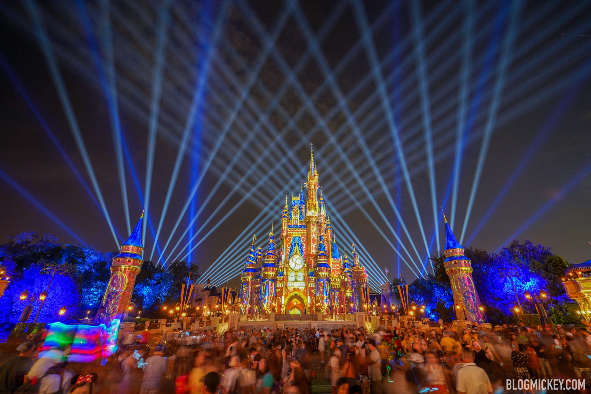 Happily Ever After Returns To Magic Kingdom In 23