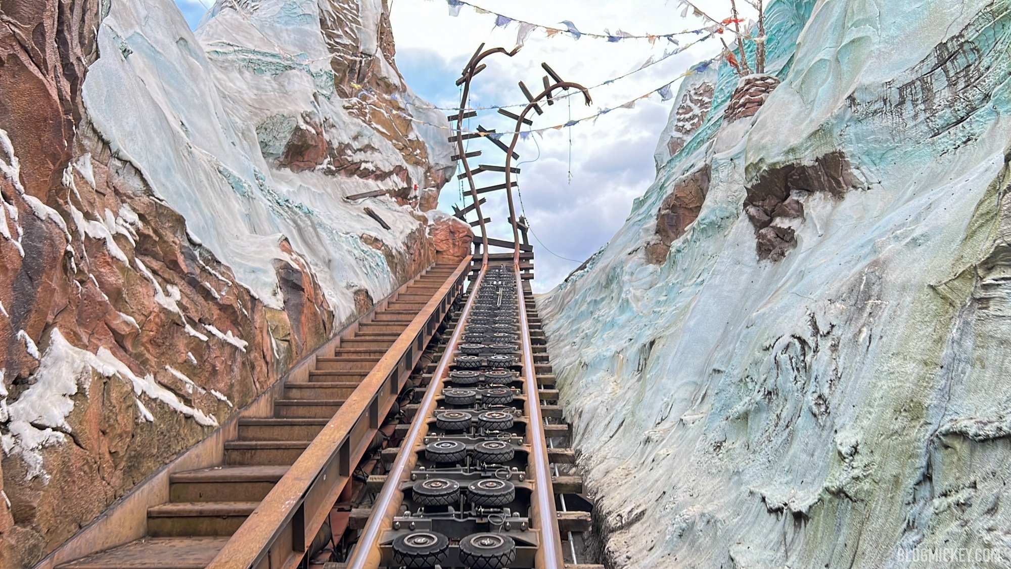 Disney Working on Yeti Problem at Animal Kingdom, Unexpectedly Updates Ride  - Inside the Magic