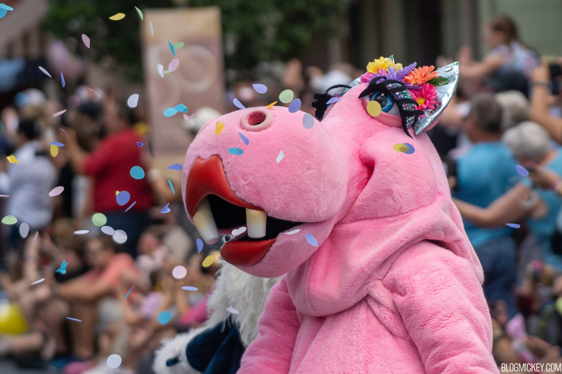 PHOTOS VIDEO 2022 Easter Parade At Magic Kingdom photos-video-2022-easter-parade-at-magic-kingdom