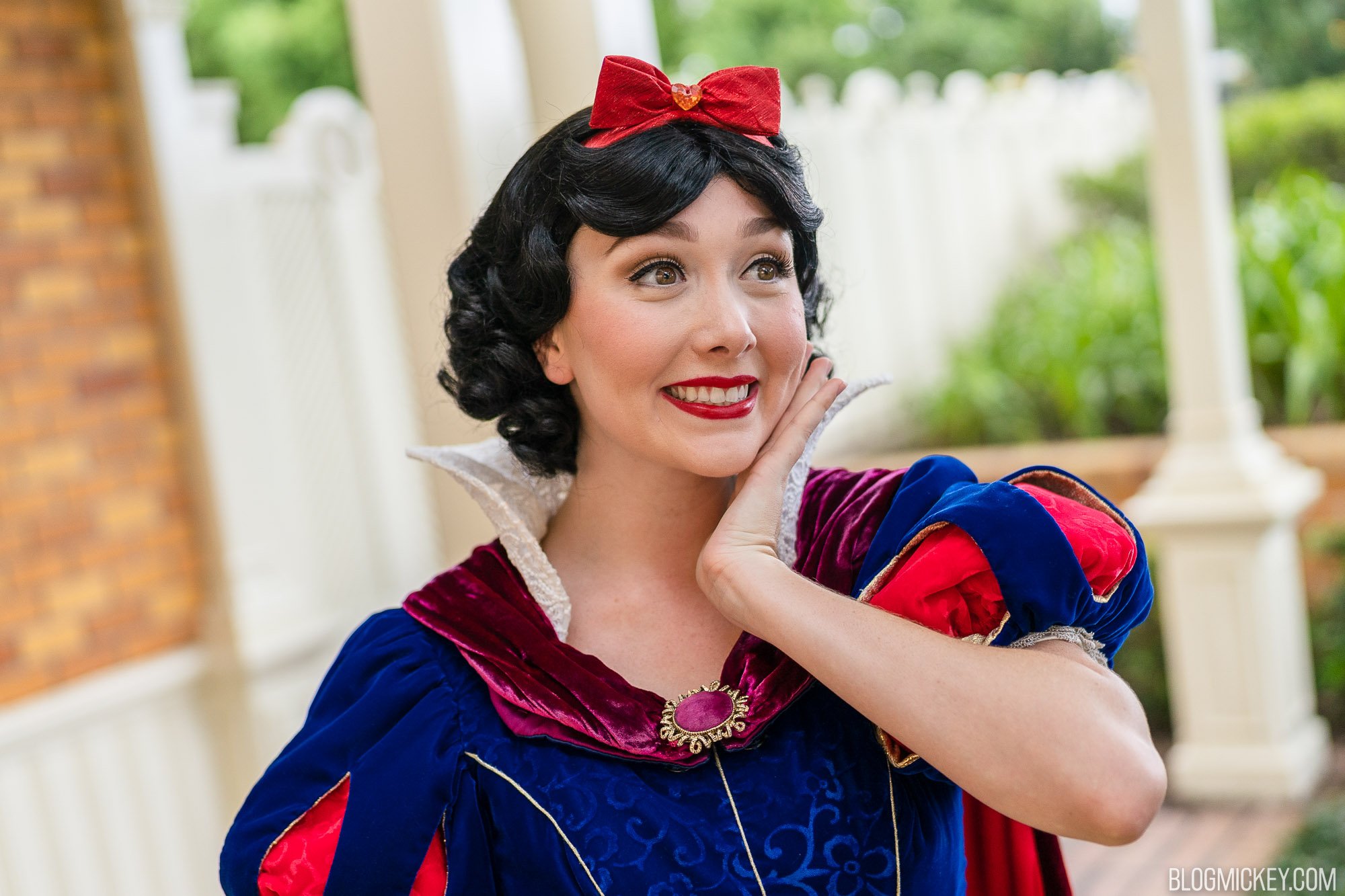 snow white at disney world 2022