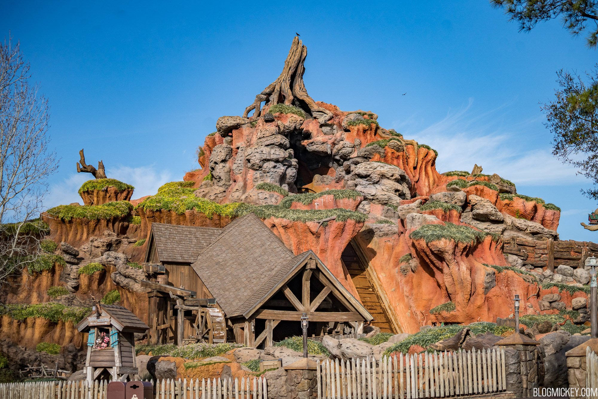 Splash Mountain Closing Permanently January 23, 2023