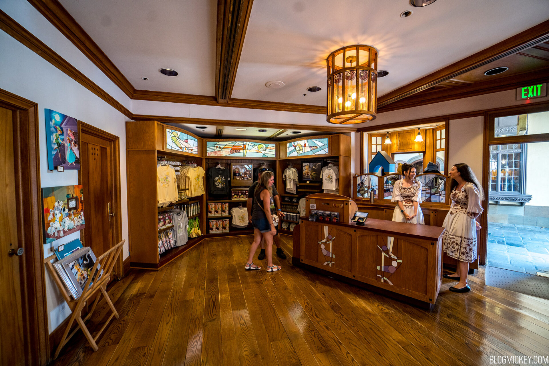 Toy Soldier Gift Shop Reopens at EPCOT