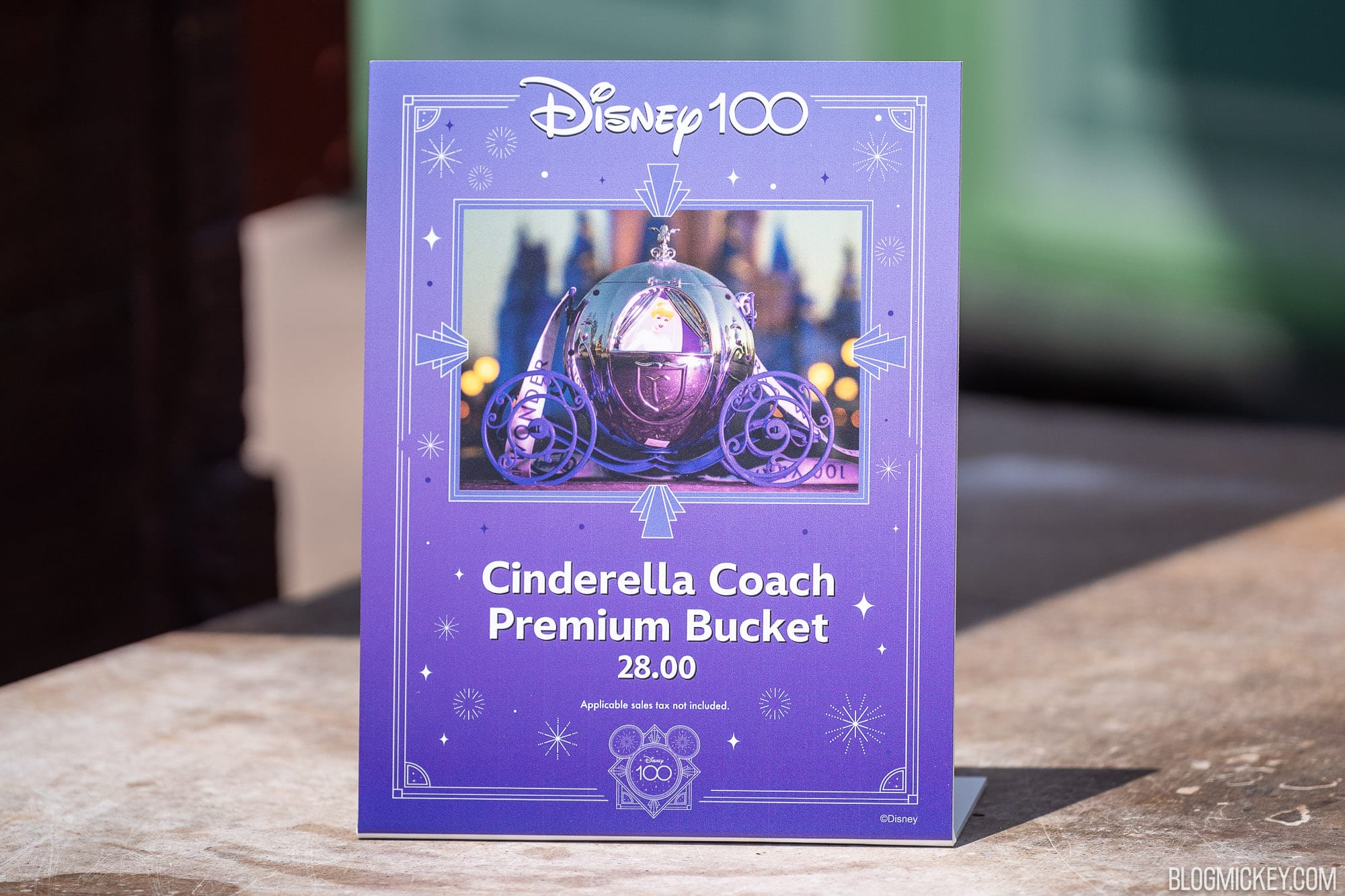 subasta Manhattan jefe Disney100 Cinderella Coach Popcorn Bucket Now Available at Magic Kingdom  (Locations & Price)